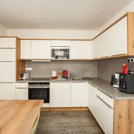 Easyapartments Riverside Apartment *