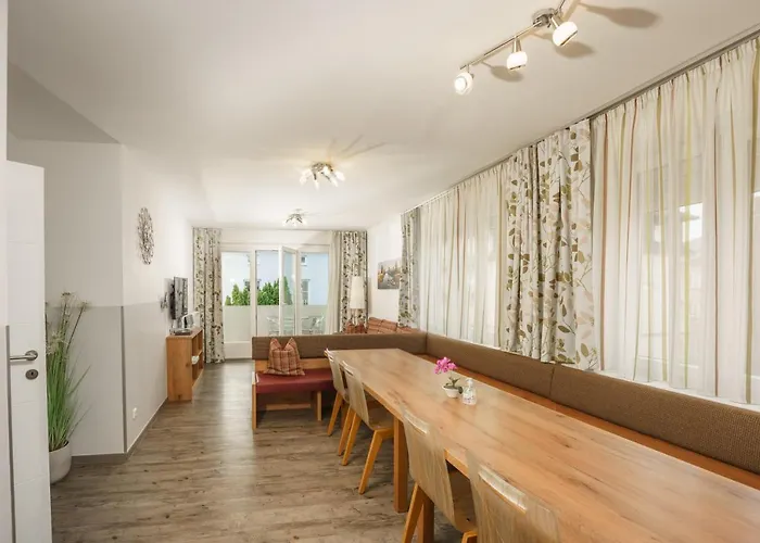 Easyapartments Riverside Apartment *