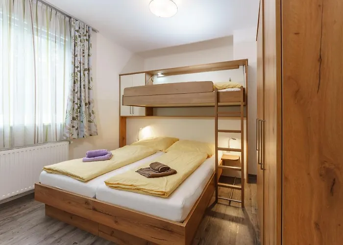 Easyapartments Riverside Apartment