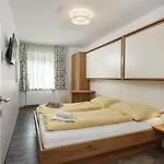 Easyapartments Riverside Salzburg