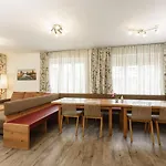 Easyapartments Riverside Apartman