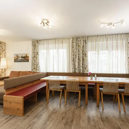 Easyapartments Riverside Apartment